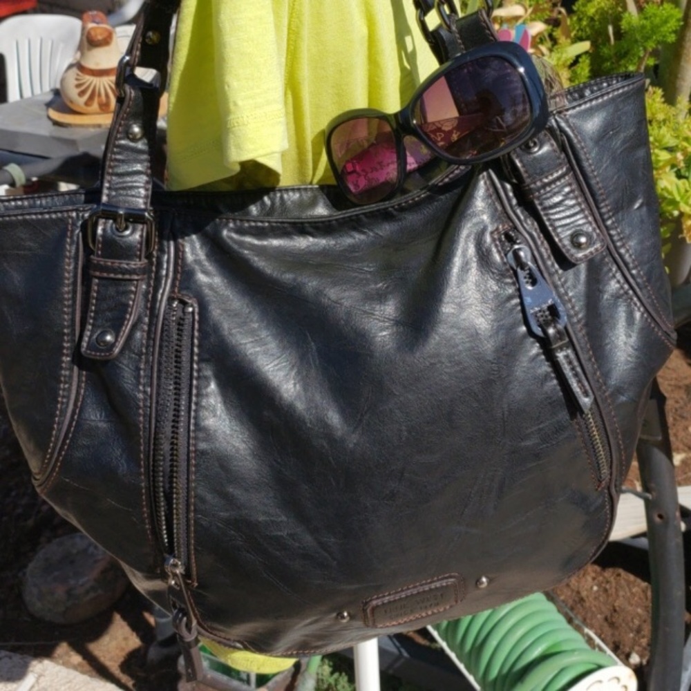 Nine West shoulder bag